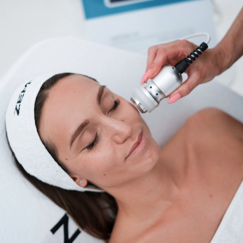 Zemits Verstand HD 8'i-1 arada HydroDiamond™ Sistemi